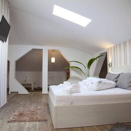 Hotel Nova Residence Popesti-Leordeni Δωμάτιο φωτογραφία