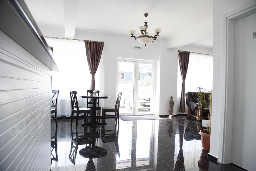Hotel Nova Residence Popesti-Leordeni Εξωτερικό φωτογραφία